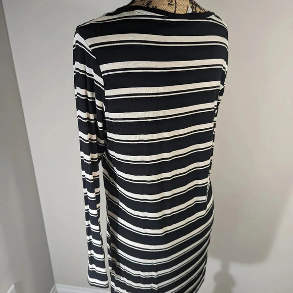 Long sleeve tunic - Picture 3 of 3